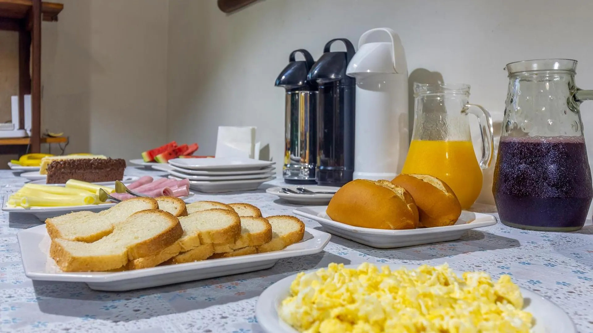 Guest House 4 Anjinhos Porto Seguro Bed & Breakfast